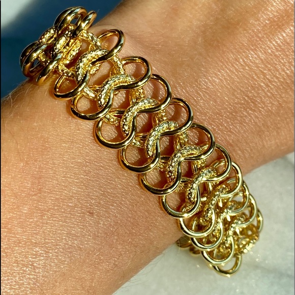 Kenneth Jay Lane 22K Gold Plt Mega Wide Bracelet Y2K - Picture 4 of 16